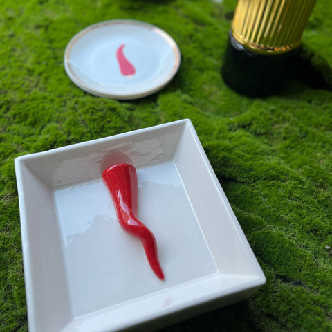 Bomboniera Amagè Quadro con Corno Rosso in Ceramica 19x19 cm